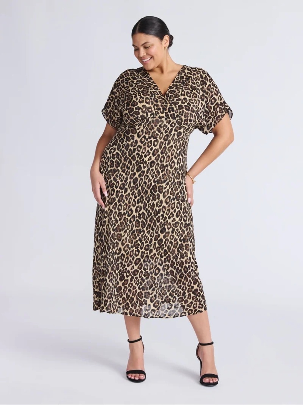 ❗️LIKE NEW❗️Sofia by Sofia Vergara Bias Cut Midi Dress w/ Short Sleeves